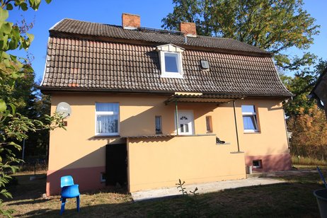 Charmante Ein- bis Zweifamilienhaus-Villa von 1930 auf sonnigem Süd-/Westgrundstück