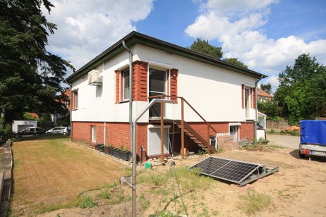 Charmantes Einfamilienhaus aus den 30er-Jahren mit bester Ausstattung in beliebter Wohnlage