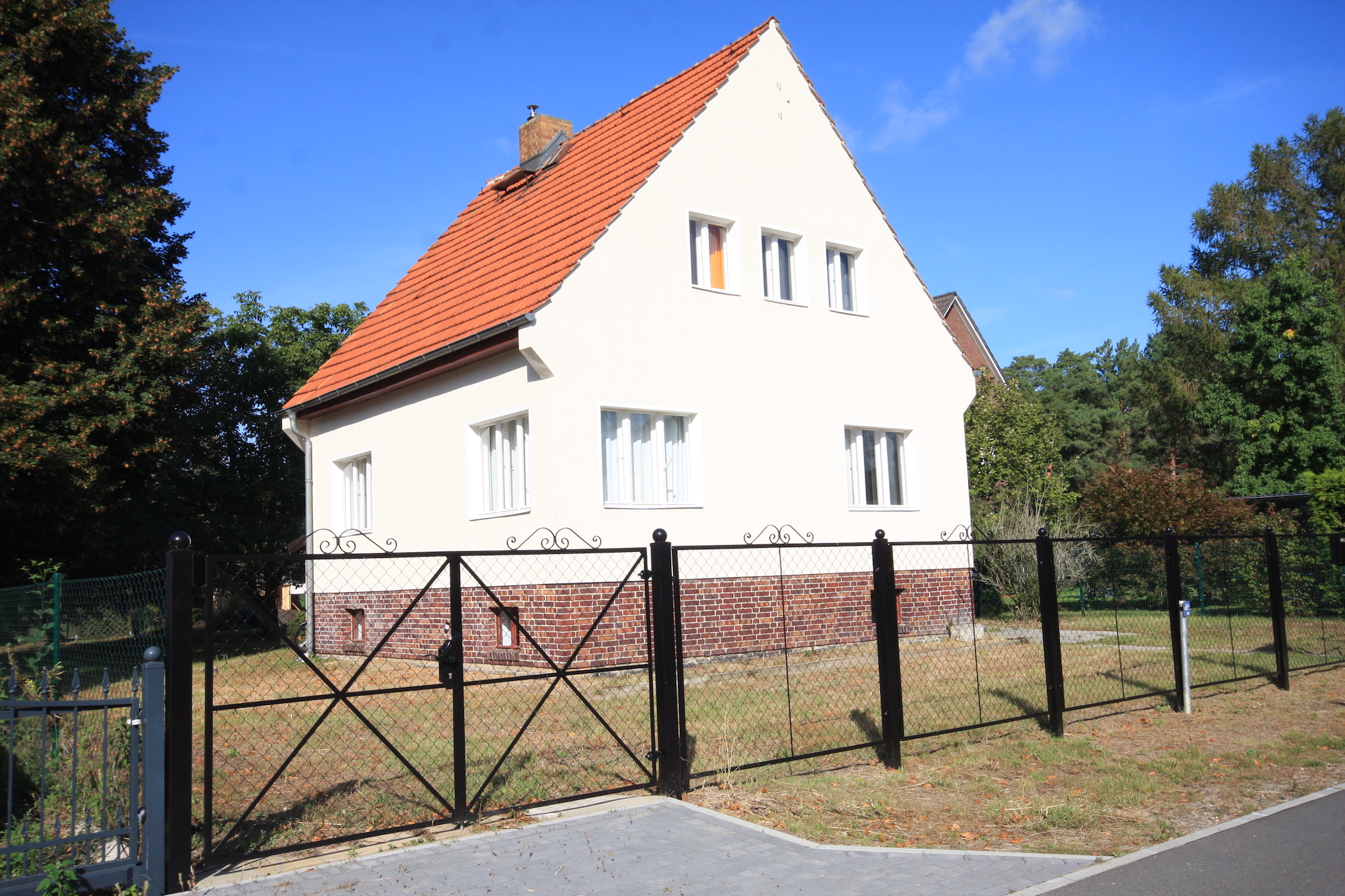 Charmantes Einfamilienhaus von 1936 auf sonnigem Süd ...